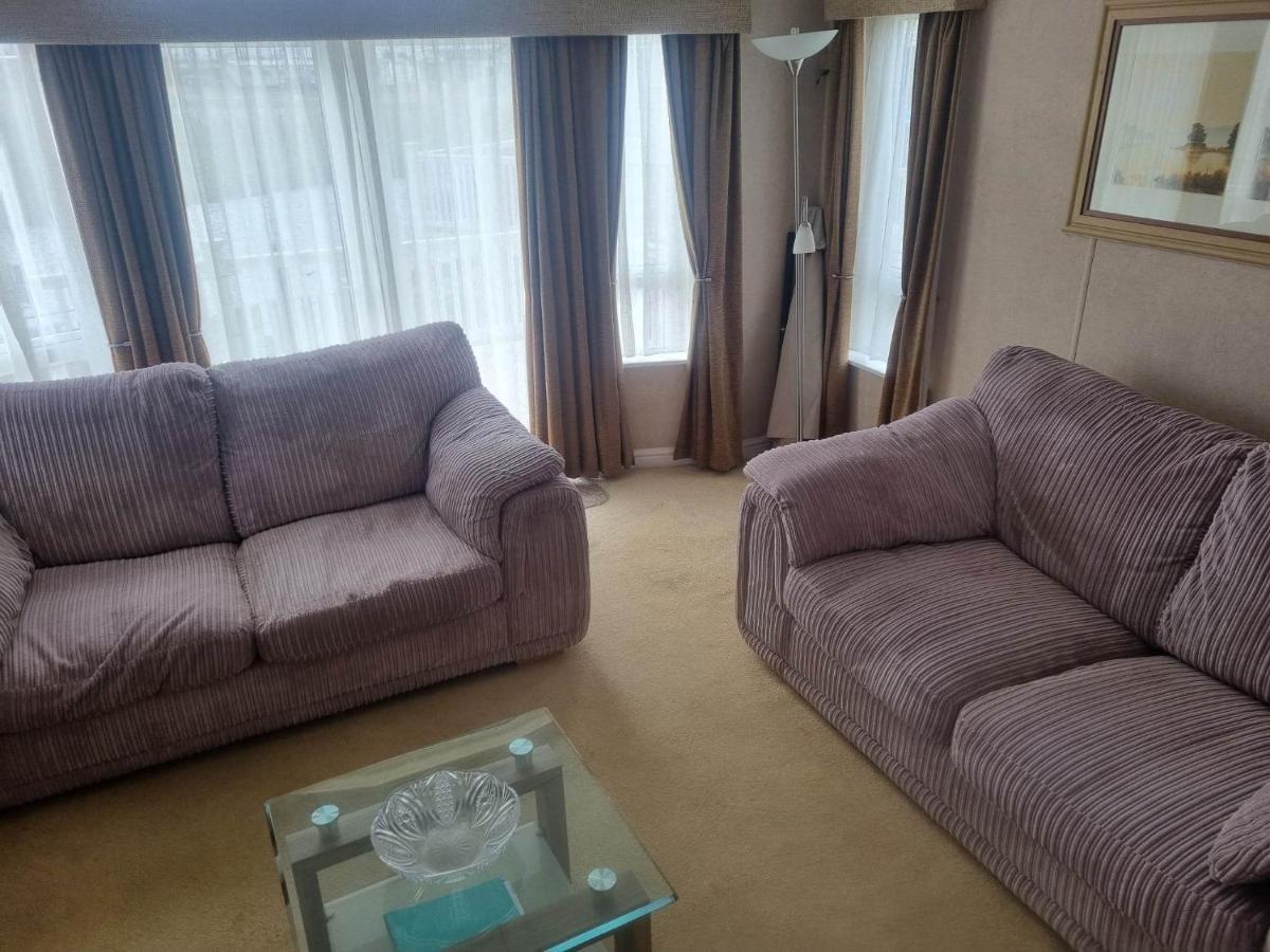 6 Berth Deluxe Ml7 On The Golden Palm Hotel Чапъл Сейнт Лионардс Екстериор снимка